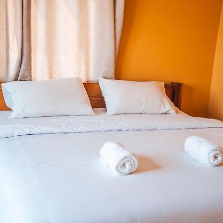 Vang Vieng Sunset Guesthouse & Restaurant Екстериор снимка