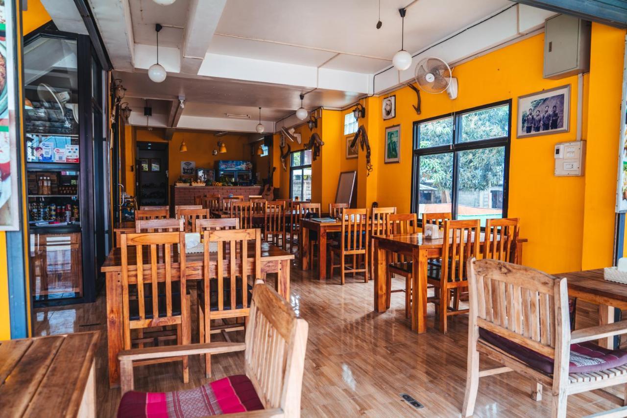 Vang Vieng Sunset Guesthouse & Restaurant Екстериор снимка