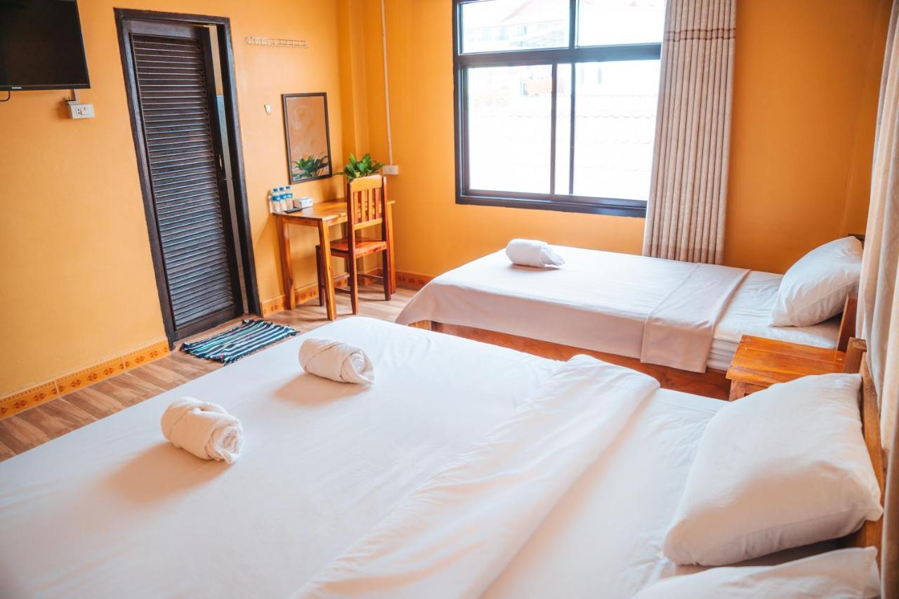 Vang Vieng Sunset Guesthouse & Restaurant Екстериор снимка