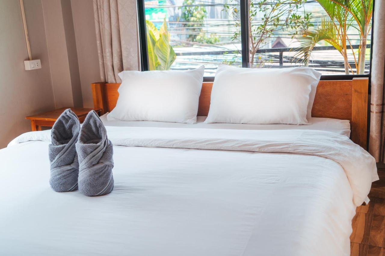 Vang Vieng Sunset Guesthouse & Restaurant Екстериор снимка