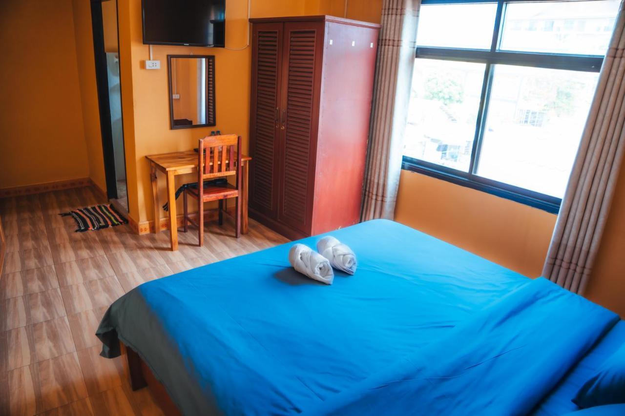 Vang Vieng Sunset Guesthouse & Restaurant Екстериор снимка